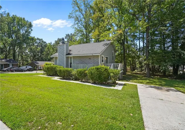 Photo 2 of Sale Pending at 417 Crestview St, Sanford, NC 27330 | MLS# 768868 | Listing updated on 2026-09-07