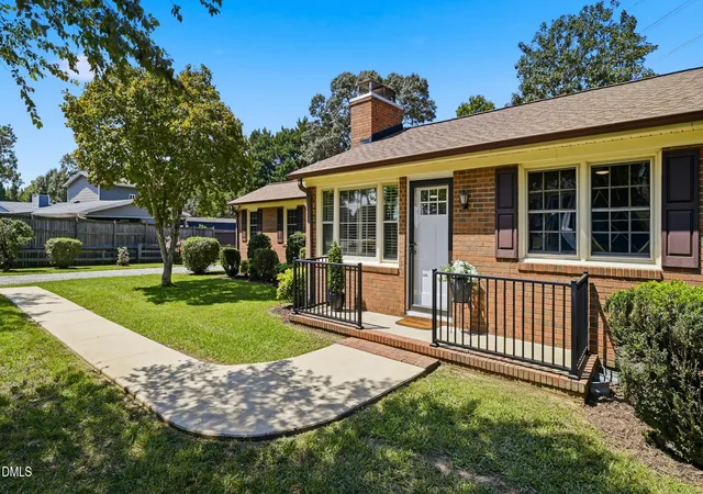 Photo 3 of Sale Pending at 130 Circle Dr, Haw River, NC 27258 | MLS# 10190630 | Listing updated on 2026-09-29