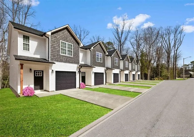 Photo 2 of Townhouse for sale at 3354 Starboard Way, Fayetteville, NC 28314 | MLS# 768875 | Listing updated on 2026-09-03