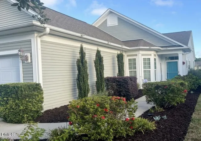 Photo 4 of Sale Pending at 5203 Windward Way, Southport, NC 28461 | MLS# 10190716 | Listing updated on 2026-09-18
