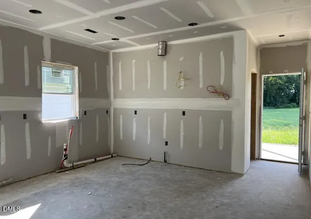 Photo 3 of Single family home for sale at 135 Big Pine Rd, Clayton, NC 27520 | MLS# 10190950 | Listing updated on 2026-09-13