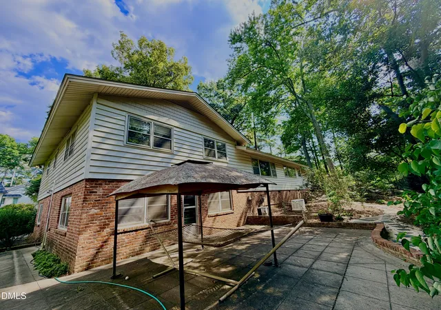 Photo 2 of Single family home for sale at 1200 Glen Eden Dr, Raleigh, NC 27612 | MLS# 10190747 | Listing updated on 2026-09-18