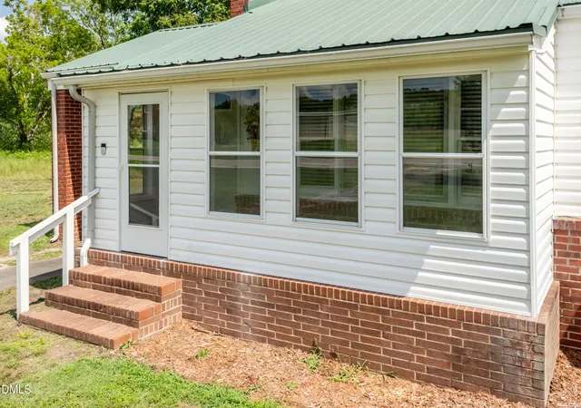 Photo 3 of Sale Pending at 2278 White Level Rd, Louisburg, NC 27549 | MLS# 10190823 | Listing updated on 2026-09-24