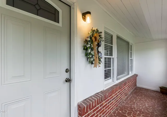 Photo 4 of Sale Pending at 2278 White Level Rd, Louisburg, NC 27549 | MLS# 10190823 | Listing updated on 2026-09-24