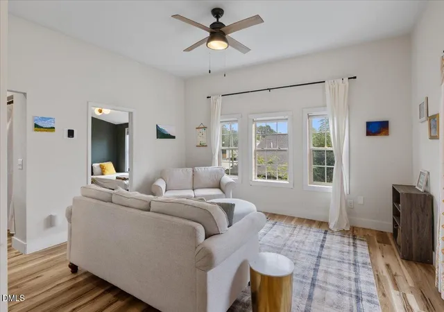 Photo 4 of Single family home for sale at 206 S Ellington St, Clayton, NC 27520 | MLS# 10190982 | Listing updated on 2026-09-18