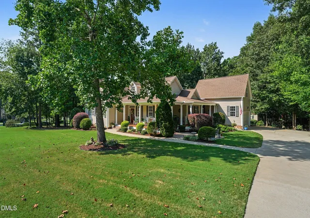 Photo 3 of Sale Pending at 50 Regulator Dr, Clayton, NC 27520 | MLS# 10190942 | Listing updated on 2026-09-22