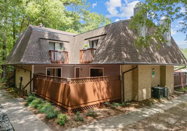 Photo 1 of Condo for sale at 167 Springberry Ln, Chapel Hill, NC 27517 | MLS# 10192473 | Listing updated on 2026-10-03