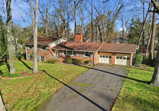 Photo 2 of Sale Pending at 1510 Kirkwood Dr, Durham, NC 27705 | MLS# 10190864 | Listing updated on 2026-09-10