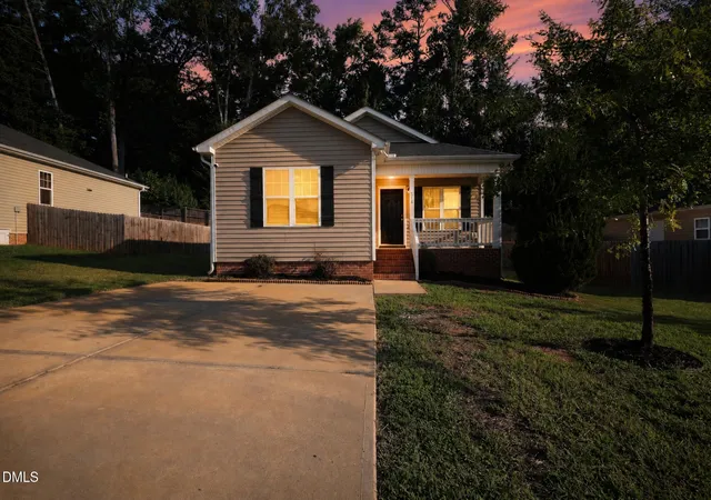 Photo 1 of Single family home for sale at 118 Volunteer St, Garner, NC 27529 | MLS# 10190732 | Listing updated on 2026-09-04