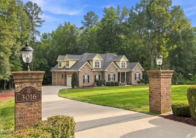 Photo 3 of Single family home for sale at 3016 Slippery Crk Ct, Raleigh, NC 27616 | MLS# 10190844 | Listing updated on 2026-09-20