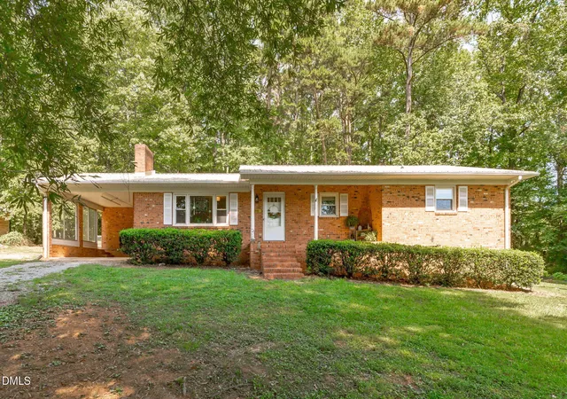 Photo 2 of Single family home for sale at 978 Elmer Keck Rd, Pittsboro, NC 27312 | MLS# 10191225 | Listing updated on 2026-10-05