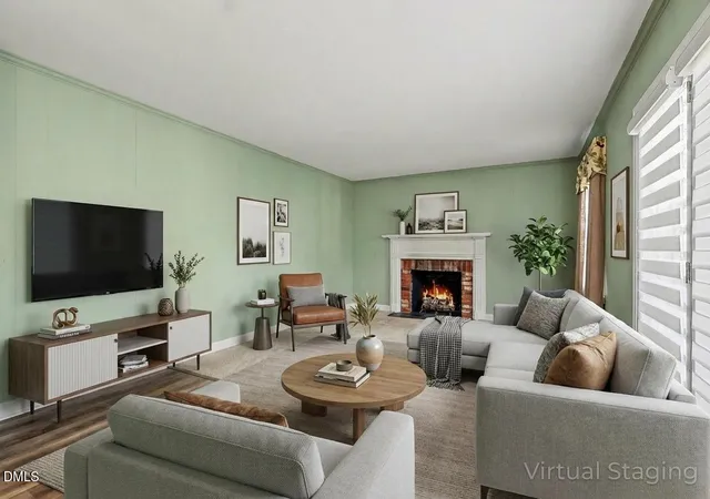 Photo 2 of Single family home for sale at 3704 Pembrook Pl, Raleigh, NC 27612 | MLS# 10190788 | Listing updated on 2026-09-04