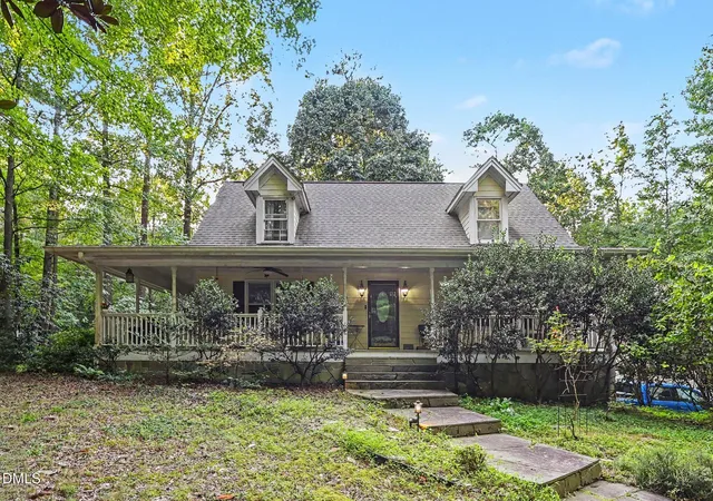 Photo 2 of Single family home for sale at 1333 Pine Trl, Clayton, NC 27520 | MLS# 10190835 | Listing updated on 2026-09-17