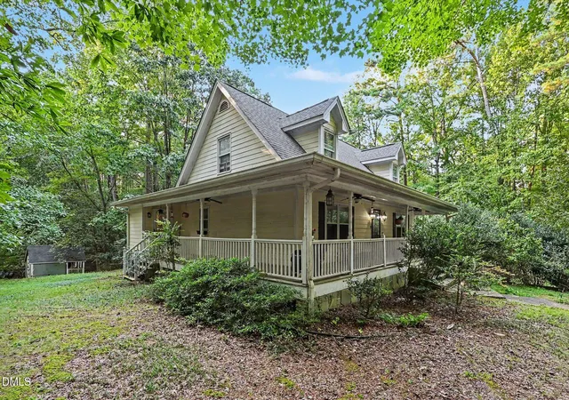 Photo 3 of Single family home for sale at 1333 Pine Trl, Clayton, NC 27520 | MLS# 10190835 | Listing updated on 2026-09-17