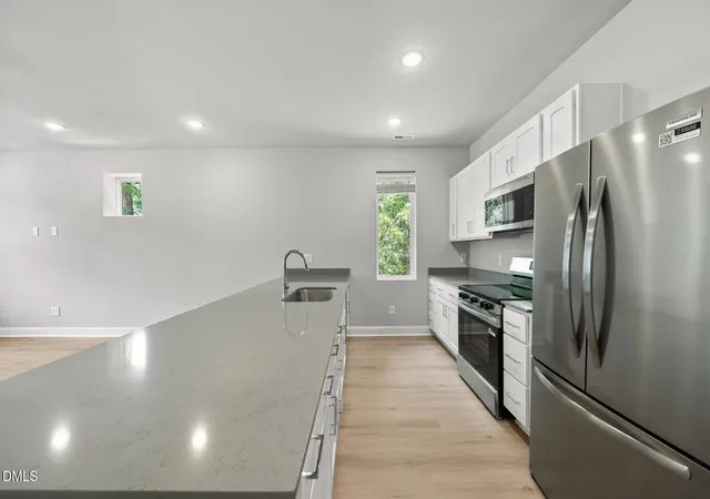 Photo 4 of House for sale at 4204 Reavis Rd, Raleigh, NC 27606 | MLS# 10190772 | Listing updated on 2026-09-04