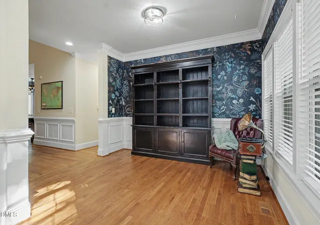 Photo 4 of Single family home for sale at 520 Findhorn Ln, Wake Forest, NC 27587 | MLS# 10190872 | Listing updated on 2026-10-08