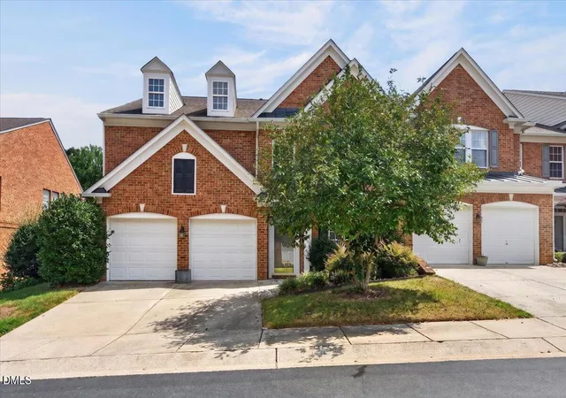 Photo 1 of Townhouse for sale at 3904 Sunset Maple Ct, Raleigh, NC 27612 | MLS# 10191590 | Listing updated on 2026-09-21