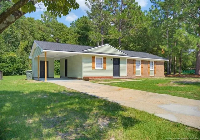 Photo 1 of Single family home for sale at 6612 Amanda Cir, Fayetteville, NC 28304 | MLS# 768893 | Listing updated on 2026-09-04