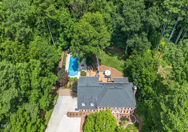 Photo 2 of Sale Pending at 2412 Beechview Ct, Raleigh, NC 27615 | MLS# 10190944 | Listing updated on 2026-09-04