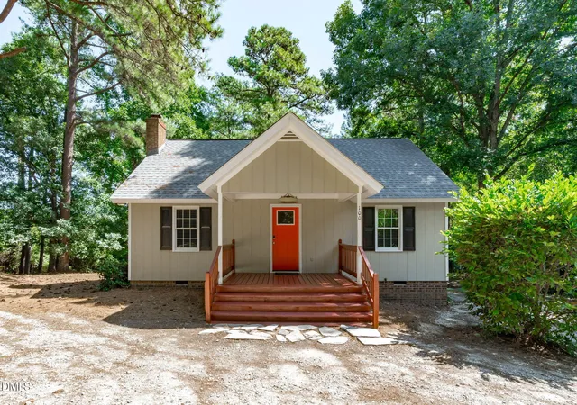 Photo 1 of Single family home for sale at 100 Burris St, Garner, NC 27529 | MLS# 10191471 | Listing updated on 2026-09-14