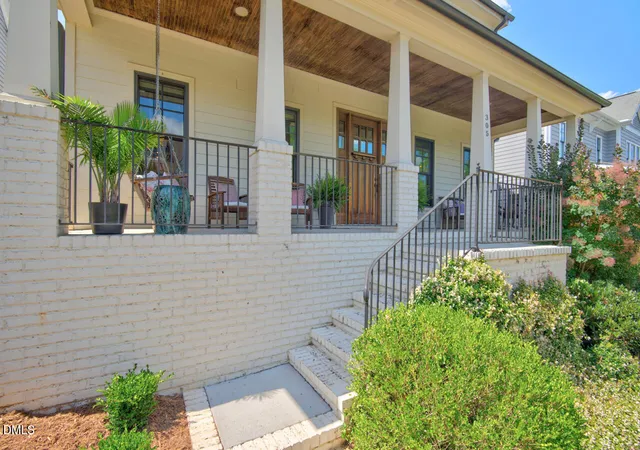 Photo 3 of Single family home for sale at 305 E Winmore Ave, Chapel Hill, NC 27516 | MLS# 10190983 | Listing updated on 2026-09-16