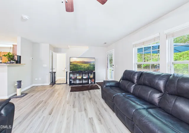 Photo 4 of Single family home for sale at 3790 Burtons Barn St, Raleigh, NC 27610 | MLS# 10191271 | Listing updated on 2026-09-24