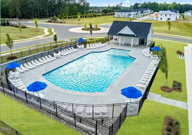 Photo 4 of Townhouse for sale at 3110 Glen Lyon Dr, Durham, NC 27703 | MLS# 10190876 | Listing updated on 2026-10-19