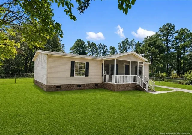 Photo 2 of Manufactured home for sale at 4205 Abbott Ln, Fayetteville, NC 28312 | MLS# 768146 | Listing updated on 2026-09-04