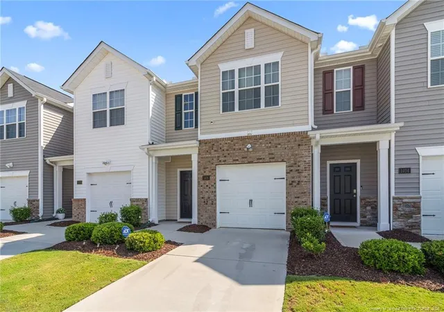 Photo 2 of Townhouse for sale at 1406 Gracie Ln, Carthage, NC 28327 | MLS# 768920 | Listing updated on 2026-09-04