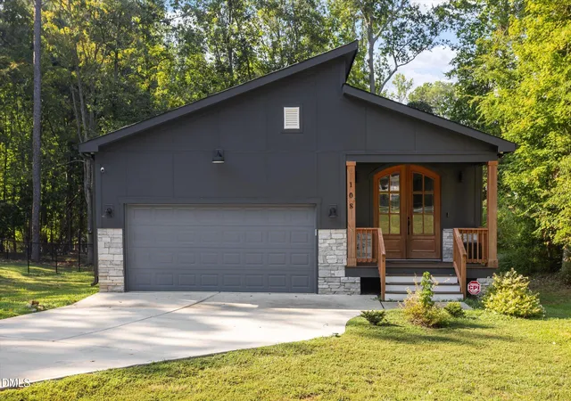 Photo 1 of Single family home for sale at 108 Blackfoot Dr, Louisburg, NC 27549 | MLS# 10191157 | Listing updated on 2026-09-07