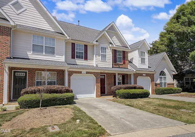 Photo 2 of Sale Pending at 102 Anamoor Dr, Cary, NC 27513 | MLS# 10190898 | Listing updated on 2026-09-18