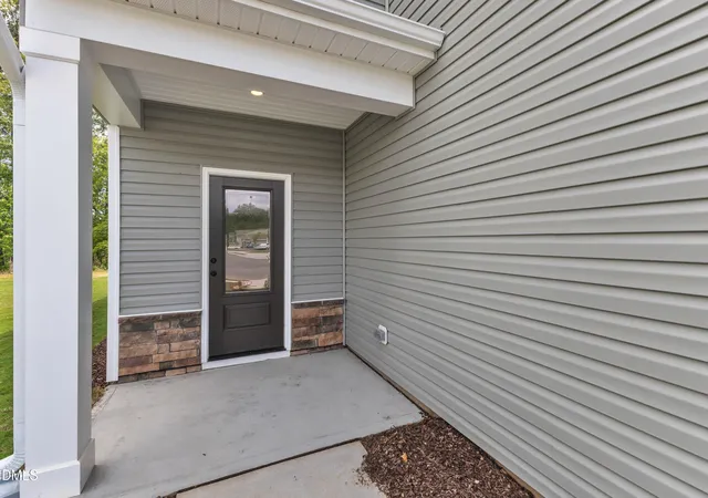 Photo 2 of Single family home for sale at 104 Flue Ct, Oxford, NC 27565 | MLS# 10190930 | Listing updated on 2026-09-04