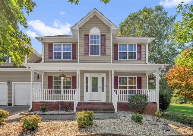 Photo 1 of Sale Pending at 10 Rolling Stone Ct, Sanford, NC 27332 | MLS# 768655 | Listing updated on 2026-09-17