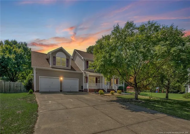 Photo 3 of Sale Pending at 10 Rolling Stone Ct, Sanford, NC 27332 | MLS# 768655 | Listing updated on 2026-09-17