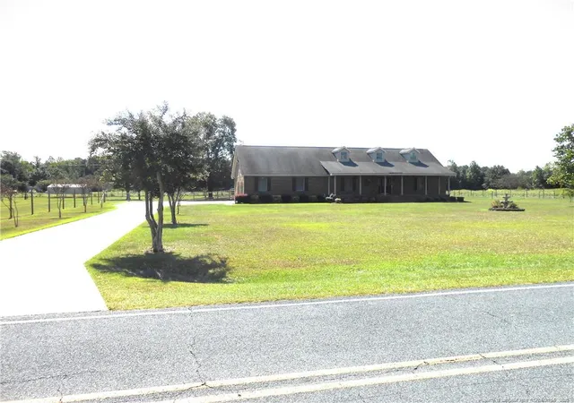 Photo 4 of Sale Pending at 644 Lamb Rd, Lumberton, NC 28358 | MLS# 768878 | Listing updated on 2026-09-19
