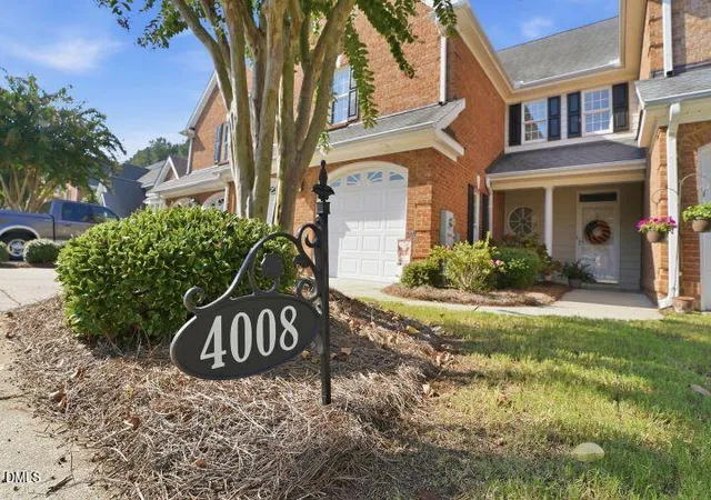 Photo 3 of Townhouse for sale at 4008 Townes Ct N, Wilson, NC 27896 | MLS# 10190946 | Listing updated on 2026-09-05