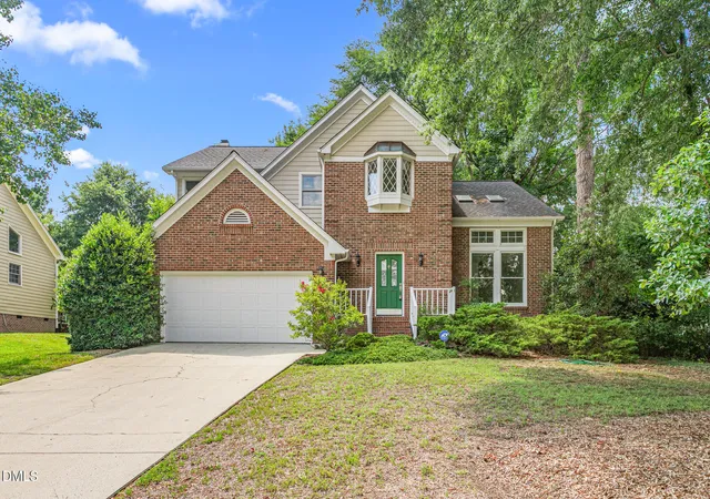 Photo 1 of Single family home for sale at 207 Windhover Dr, Chapel Hill, NC 27514 | MLS# 10190985 | Listing updated on 2026-09-05