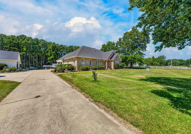 Photo 3 of Single family home for sale at 1663 Hayes Rd, Creedmoor, NC 27522 | MLS# 10191077 | Listing updated on 2026-09-05