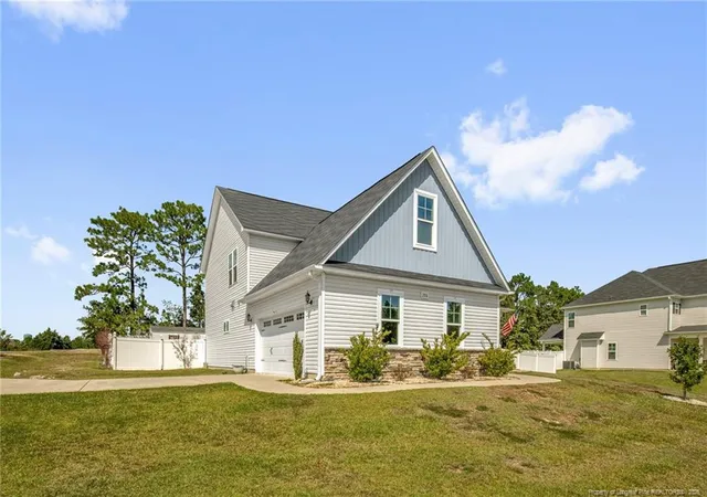 Photo 3 of Single family home for sale at 220 Nairn St, Fayetteville, NC 28311 | MLS# 768929 | Listing updated on 2026-10-01