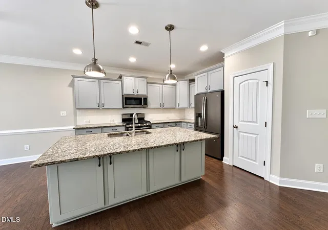 Photo 3 of Sale Pending at 109 Bushwood Ct, Durham, NC 27713 | MLS# 10190998 | Listing updated on 2026-09-27