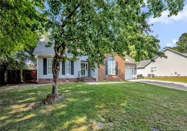 Photo 3 of Sale Pending at 5607 Walkabout Rd, Hope Mills, NC 28348 | MLS# 768948 | Listing updated on 2026-09-08