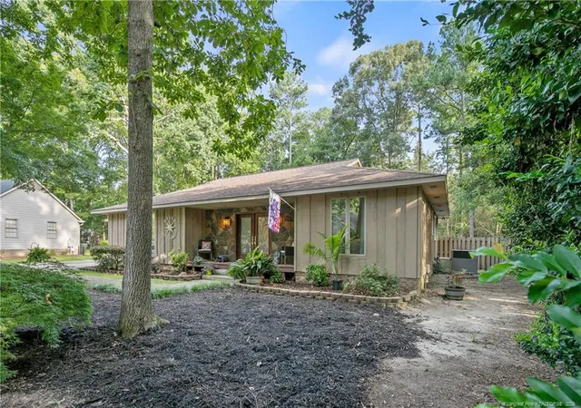Photo 2 of Single family home for sale at 3344 Rustburg Dr, Fayetteville, NC 28303 | MLS# 768950 | Listing updated on 2026-09-08