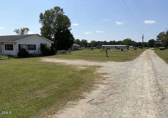Photo 2 of Sale Pending at 194 Glover Rd, Dunn, NC 28334 | MLS# 10191000 | Listing updated on 2026-09-08