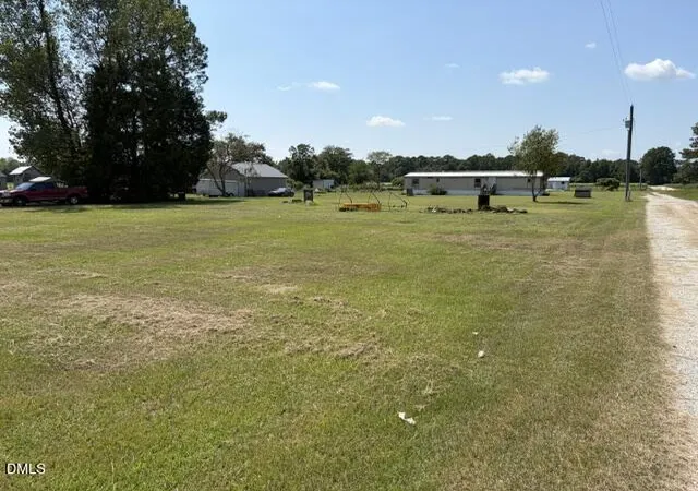 Photo 3 of Sale Pending at 194 Glover Rd, Dunn, NC 28334 | MLS# 10191000 | Listing updated on 2026-09-08