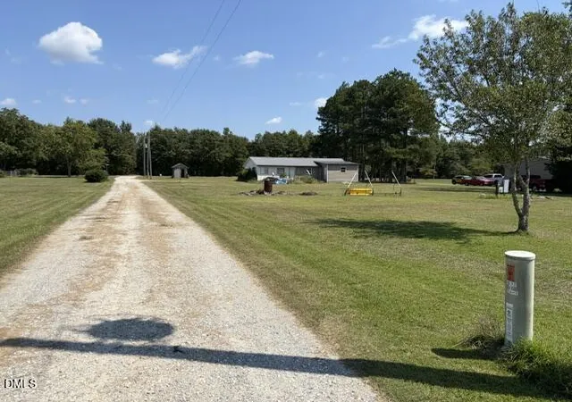 Photo 4 of Sale Pending at 194 Glover Rd, Dunn, NC 28334 | MLS# 10191000 | Listing updated on 2026-09-08