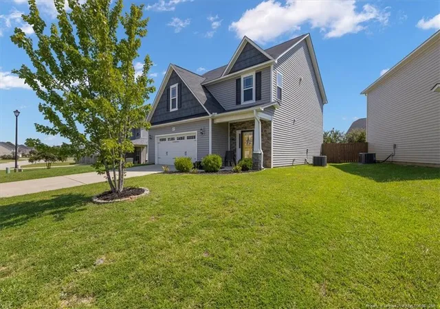 Photo 4 of Sale Pending at 5229 Debut Ave, Hope Mills, NC 28348 | MLS# 768486 | Listing updated on 2026-09-06