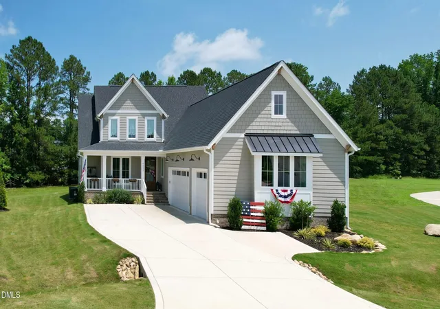 Photo 1 of Single family home for sale at 6521 Camellia Crk Dr, Raleigh, NC 27603 | MLS# 10191037 | Listing updated on 2026-09-15