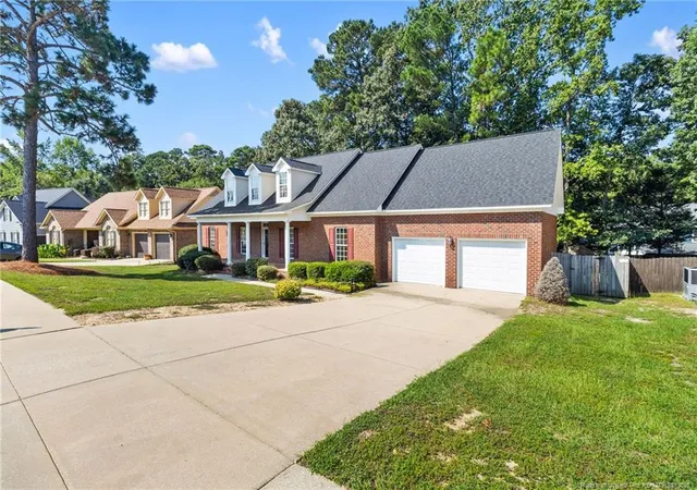 Photo 3 of Single family home for sale at 8017 Trout Crk Rd, Fayetteville, NC 28304 | MLS# 768915 | Listing updated on 2026-09-16
