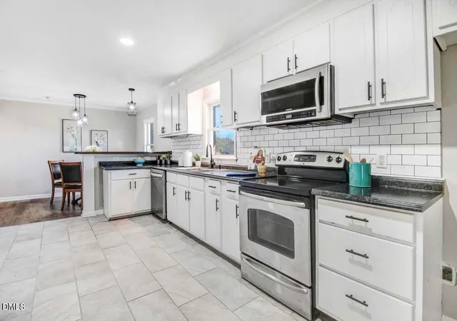Photo 3 of Single family home for sale at 1676 Tommys Rd, Goldsboro, NC 27534 | MLS# 10191051 | Listing updated on 2026-09-16