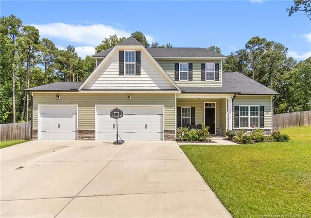 Photo 2 of Single family home for sale at 180 Edgar Way, Raeford, NC 28376 | MLS# 768958 | Listing updated on 2026-09-11